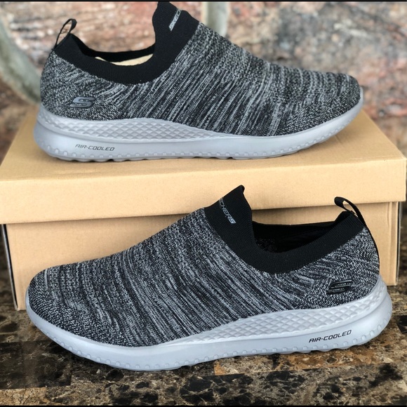 Skechers Men'sl Slip-On Athletic walking sneakers - Picture 4 of 13